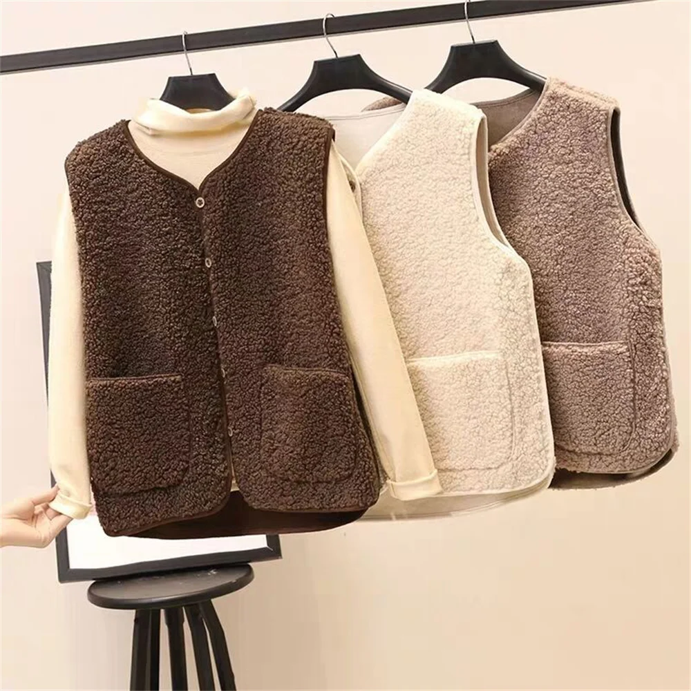 Vests New Spring Autumn Women Button Waistcoat Lamb Wool Winter Thermal Warm Thick Fleece Vests Sleeveless Jacket Ladies Coats 2