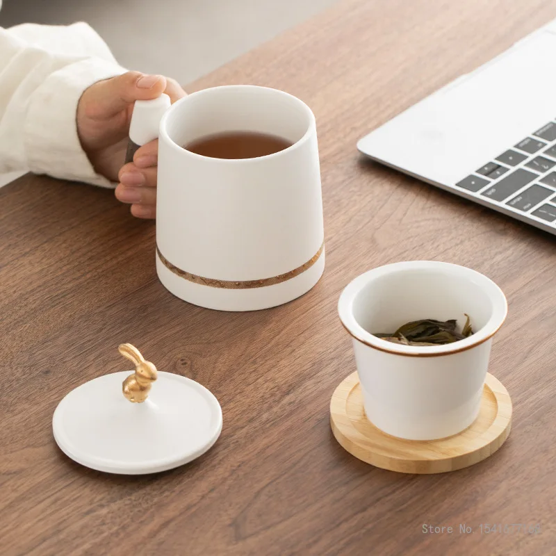 Creative Ceramic Tea Cup with Cover, Chinese Style Home Office Supplies, Handle, Tea Water Filter Separation Mug, Box Gifts, 1Pc