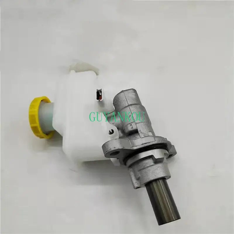 Brake Master Cylinder for Mitsubishi L200 TRITON PAJERO Sport-Diesel