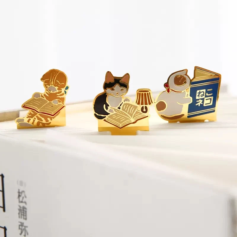 Kawaii Cats Bookmarks Metal Notebook Journal Planner Clips Cute Book Page Holder Korean Stationery Reading Tools Office Supplies metal bookmark,bookmark page holder,animal bookmark,bookmarks stationery supplies,bookmark holder