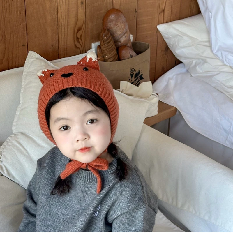 Holen Sie sich Ihre Kinder für den Winter mit dieser entzückenden Fuchs-Ohrenklappenmütze – perfekt für alle Gelegenheiten! Niedliche Hut mit Hasenohren und Ohrenklappen – Detail 5