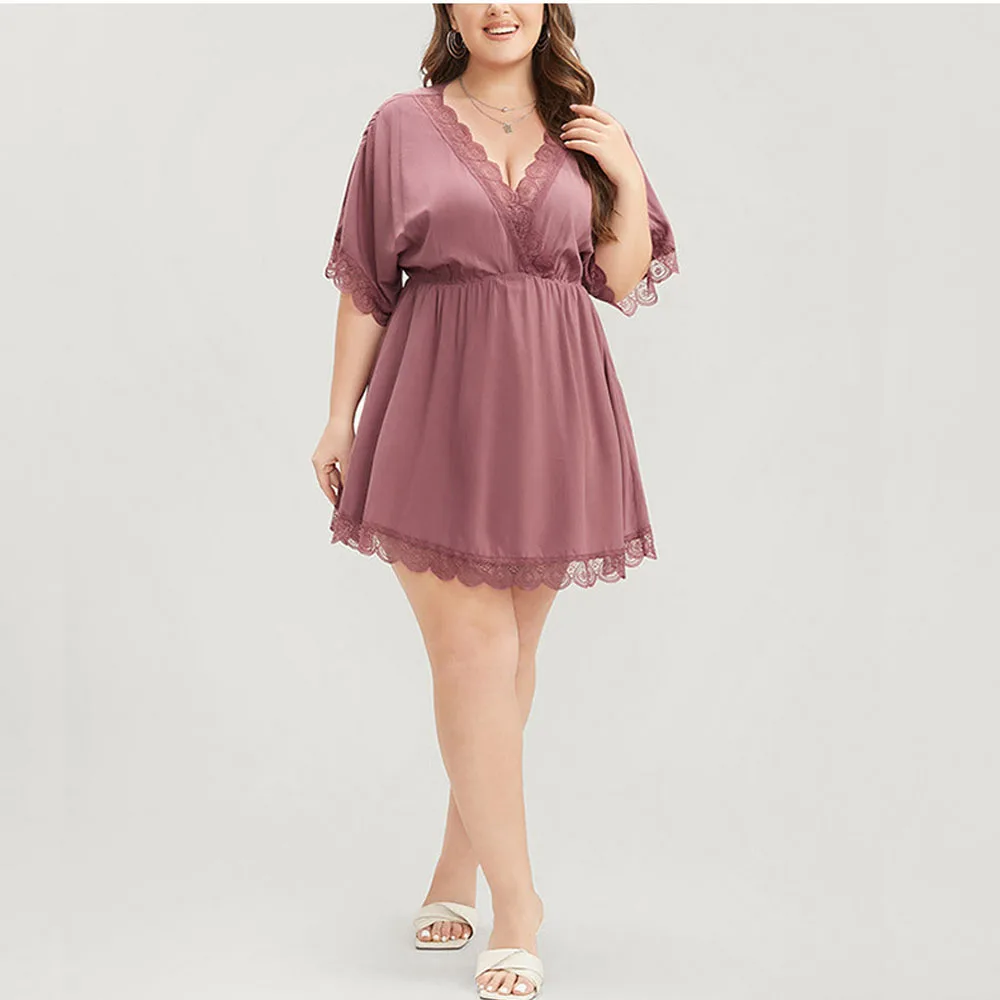 Рисунок 3 - Женское кружевное платье-мини с коротким рукавом