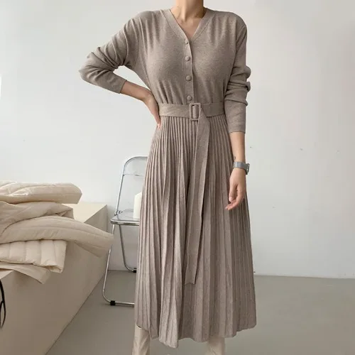 

2021Chic Elegant Temperament V-Neck Small Single-Breasted Lace-up Waist Slimming Long-Sleeve Pleated Knitted Dress Women
