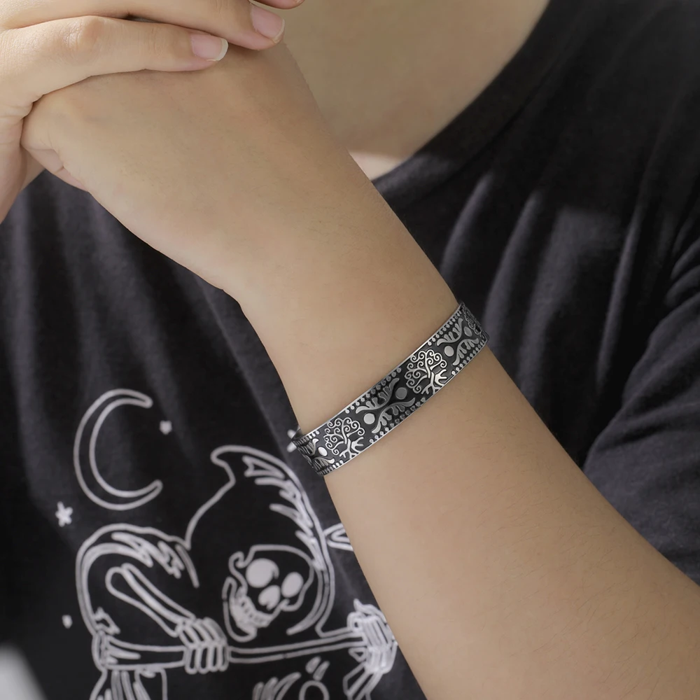 Dawapara Baum des Lebens und Arabeske Manschettenarmband Vintage Baum verstellbarer Armreif Schutz Talisman Edelstahl Herrenschmuck – Detail 4