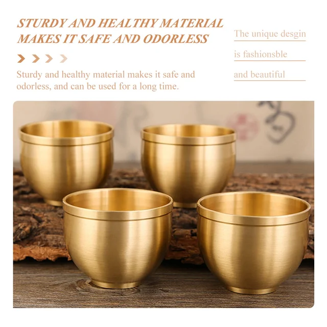 황동 소재의 빈티지 술잔: 다목적적이고 매력적인 음료 용기