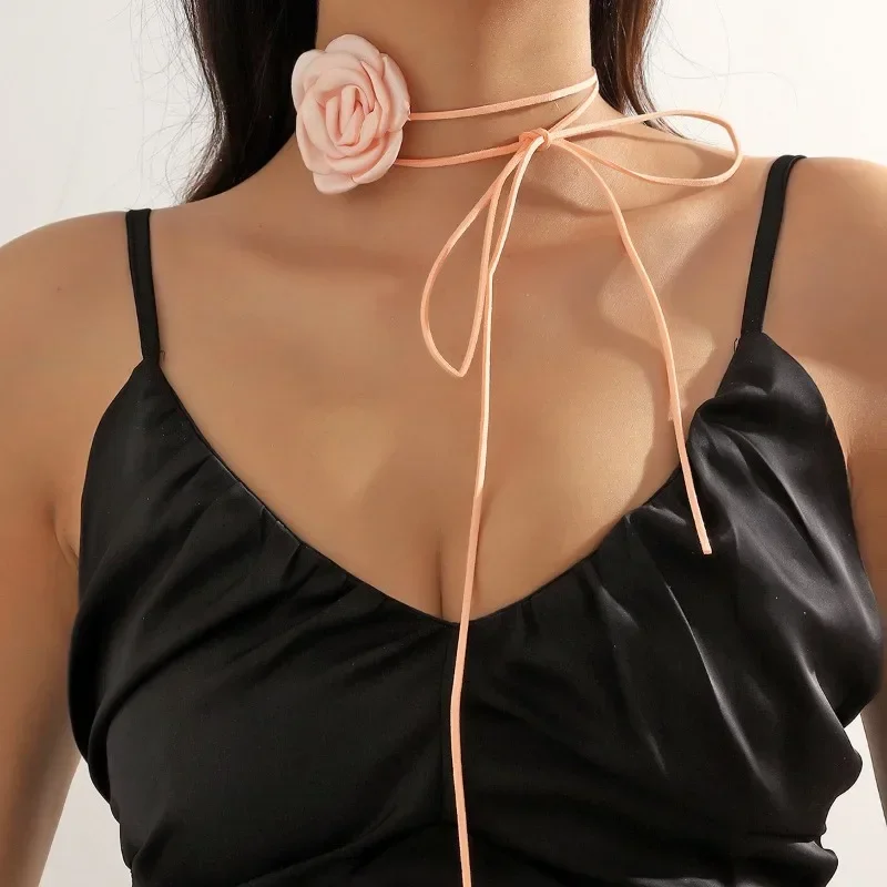 Gothic Elegant Rose Flower Clavicle Chain Necklace for Women Adjustable Sexy Choker Mariage Jewelry Gift Y2K Fashion Accessories