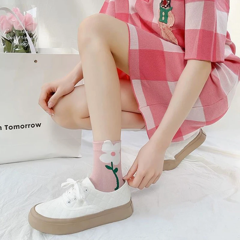1 Paar Frauen Baumwoll socken süße Tulpe Blumen Socken für Mädchen Famale japanische Harajuku Mid Tube Casual Socken – Detail 5