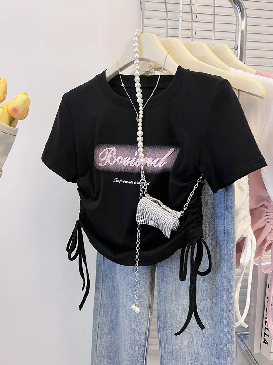 تي شيرت نسائي بأكمام قصيرة على الطراز الأمريكي،