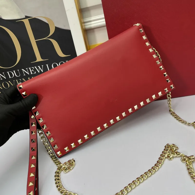 

2024 New Cow Leather Rivet Leather Single-shoulder Cross-body Bag Large-capacity Handbag Business Leisure Envelope Bag For Women