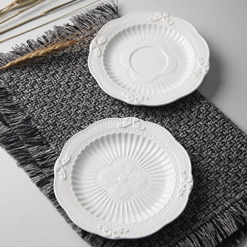 European style Relief Cake Dessert Plate Ceramic 6-inch Plate Disc Flat White Porcelain Home Dishes Dinner Plates