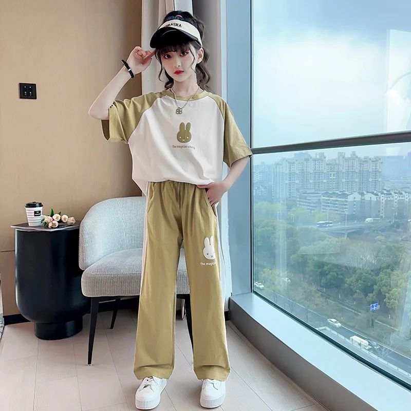 

2024 summer Teen Girls clothes Suit bunny loose short t-shirt + straight striped Pants Children Set Tracksuit Kids 4 to14 Years