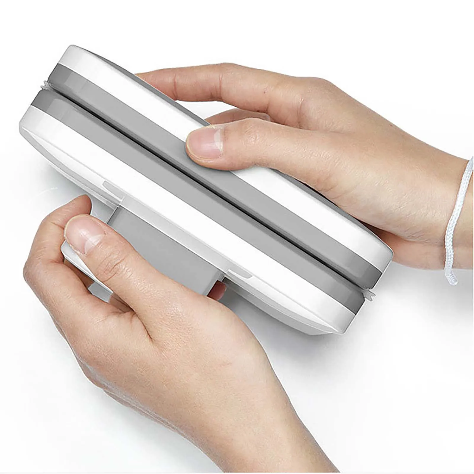 Double-Side Magnetic Window Cleaning Brush
