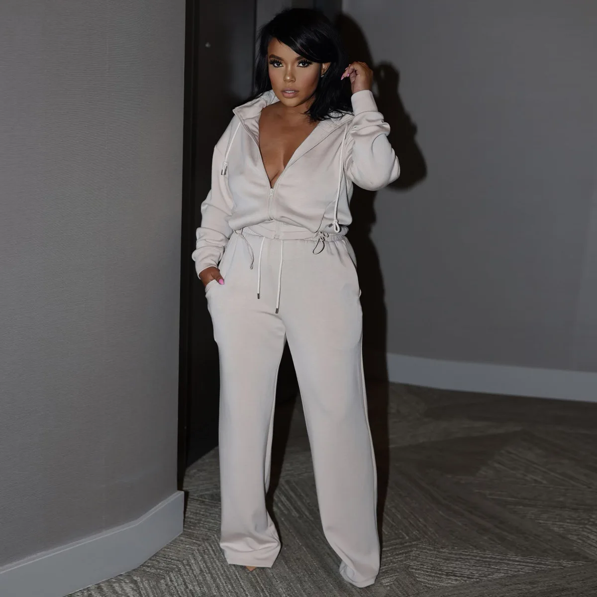 Fashion Women's Two-Piece Hooded Long-Sleeved Top And Bell-Bottom Pants Sports Suit Fall Solid Color Lady Jogging 2-Piece Set