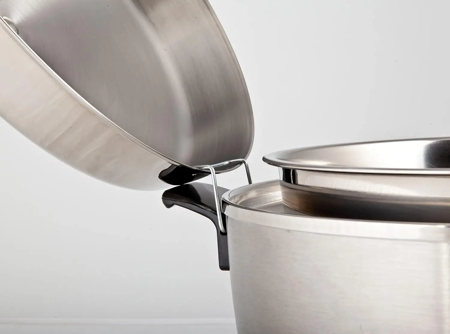 11-Cup Multi-Functional Stainless Steel Rice Cooker - Silver Durable 18/8 Food Grade 304 Stainless Steel Inner Pot and Outer Pot 3