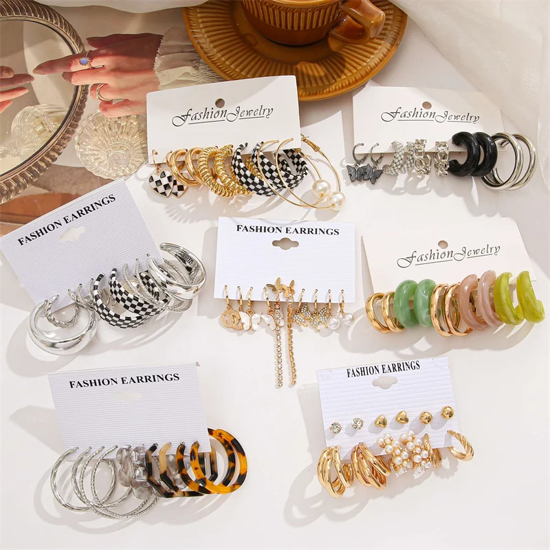 Colorful Butterfly Earring Set For Women Green Resin Checkerboard Heart Circle Dropping Oil Earring Set Metal Party Jewelry