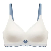 Breathable and Lightweight Seamless Bra Scallop Teenager Trim Heart Wireless Candy Color Training Bra Comfort Push Up Bralette 2