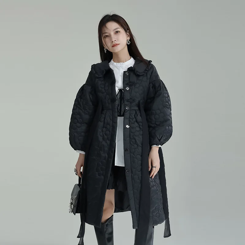 

2023 design sense niche mid-length lotus leaf collar disc buckle cotton coat loose and thin cotton coat coat women