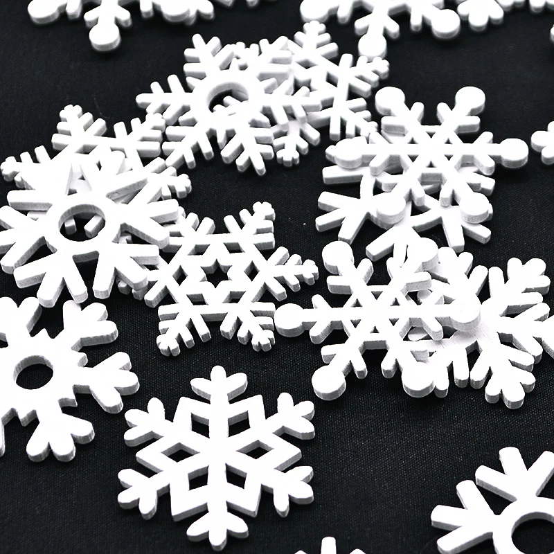 50pcs Mix Shape White Wooden Snowflakes Christmas Ornaments Xmas Tree Wood Pendant New Year Christmas Decorations for Home 2023