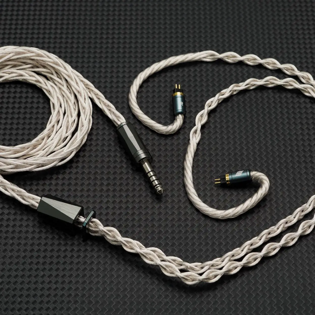 Effect Audio Signature Series CADMUS 8 Wires Earphone Cable 2pin 