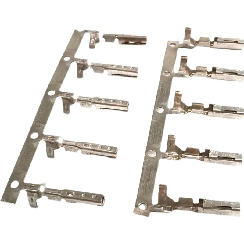 

100PCS TE original connector 173681-2 Female terminal