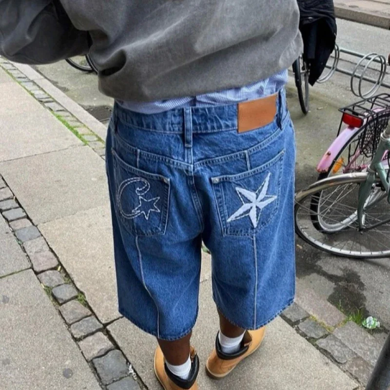 

Hip Hop Stitching Washed Street Trend Retro Fashion Shorts Star Embroidered Jeans Men High Street Casual Sport Pant Shorts Jeans