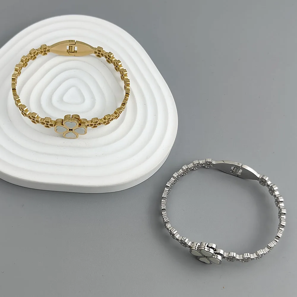 New four-leaf clover white shell stainless steel gold-plated bracelet 18K, high quality waterproof couple bracelet, wife gift 4