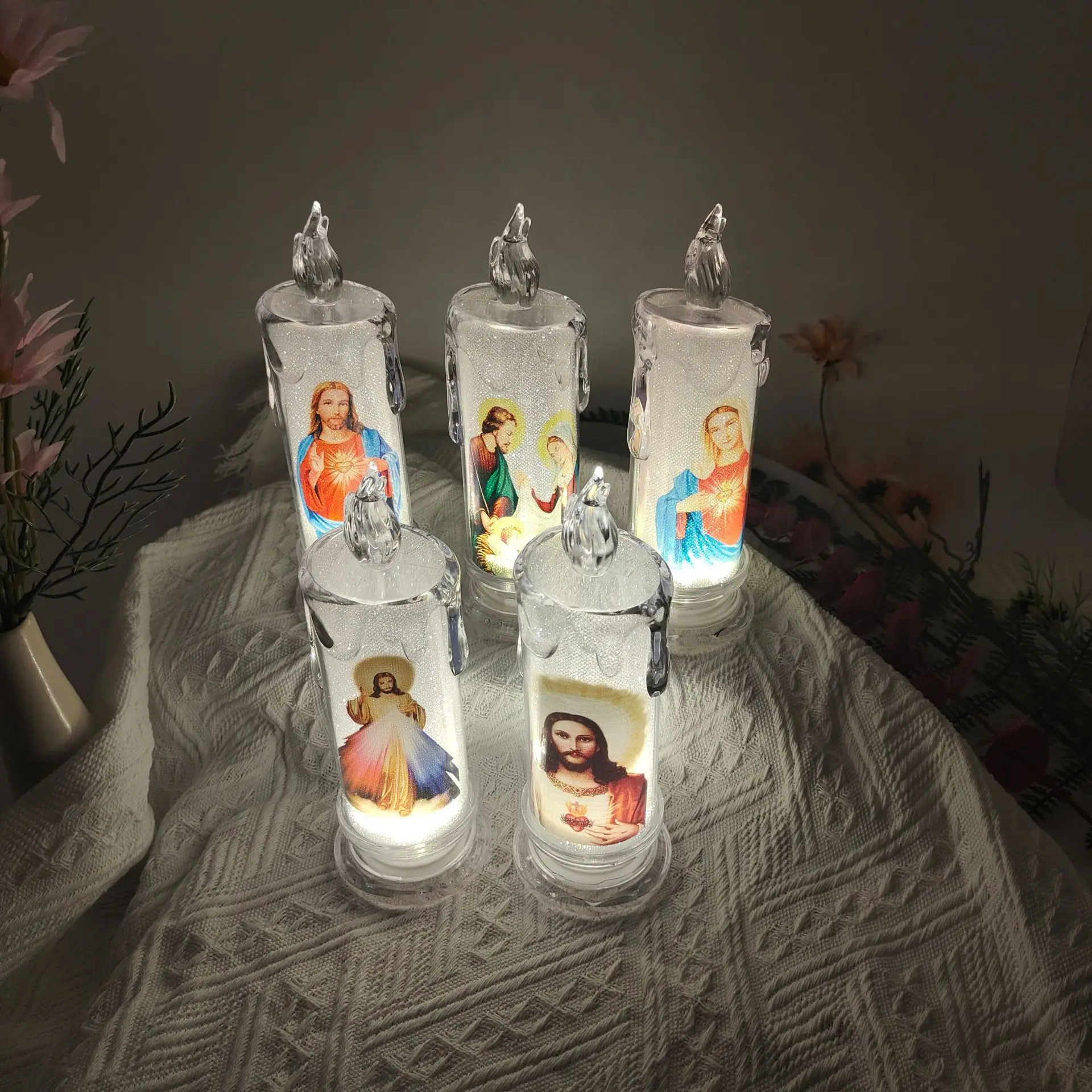 

2 Pcs/Lot, Jesus Christ LED Candle Lamp Romantic Tealight Electronic Flameless Devotional Prayer Candles Light Religious
