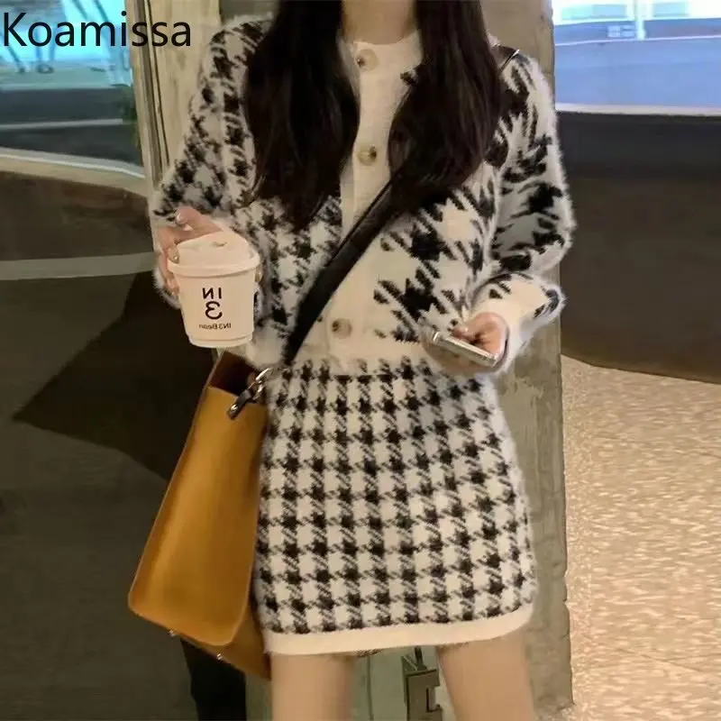 Рисунок 5 - Женский офисный комплект из трех предметов Koamissa