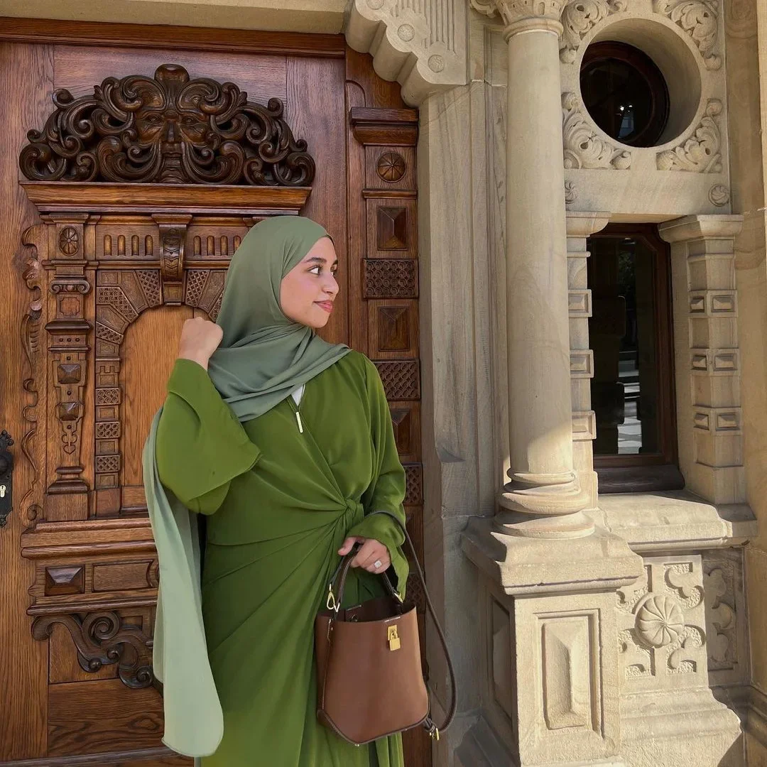 Modest Muslim Long Dresses for Women 2024 Eid Abaya Dubai Islamic Clothing Lace Up Turkish Hijab Full Dress Kaftan Robe Vestidos