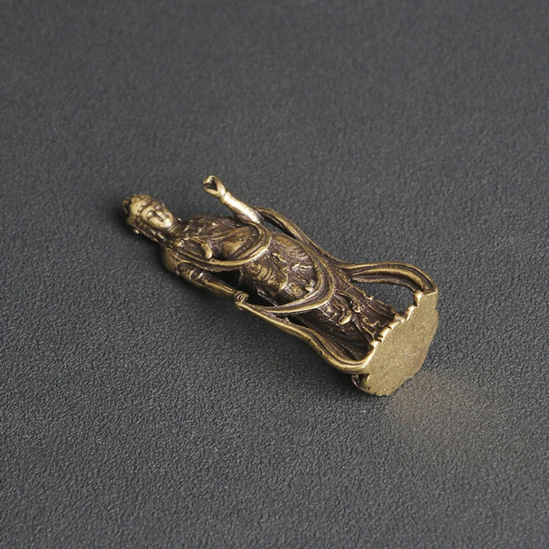 New Collectable Chinese Brass Carved Kwan-yin Guan Yin Buddha Exquisite Small Statues Home Decoration Knickknacks