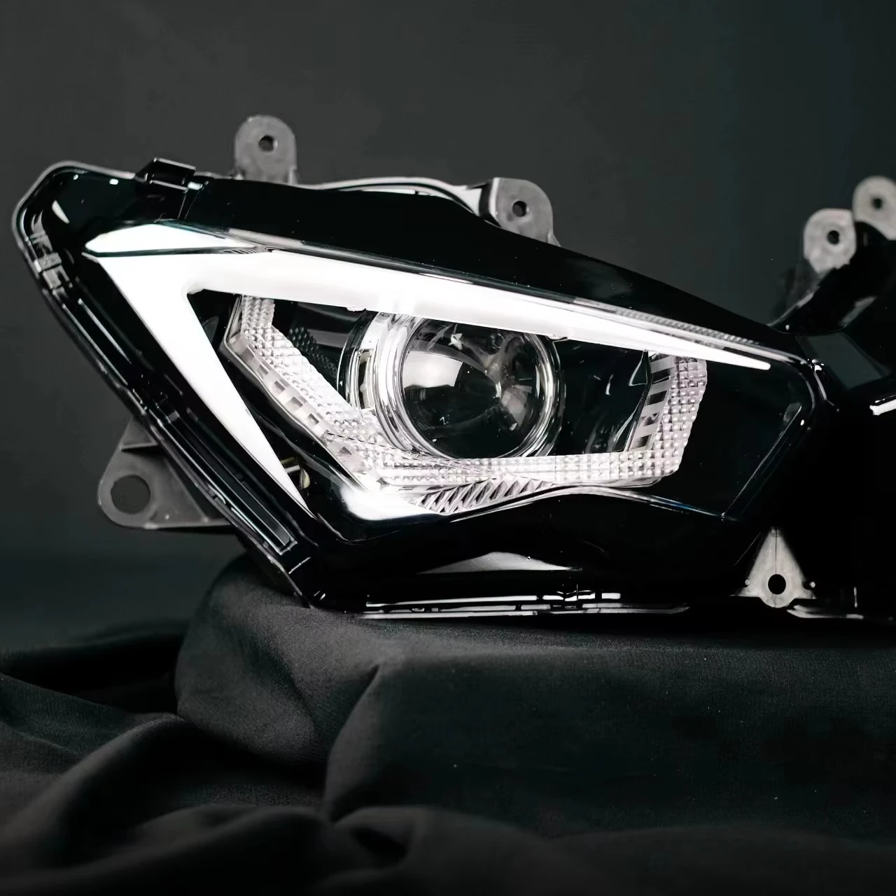 Kawasaki Ninja ZX-25R ZX-4RR ZX-6R LED Projector Headlight