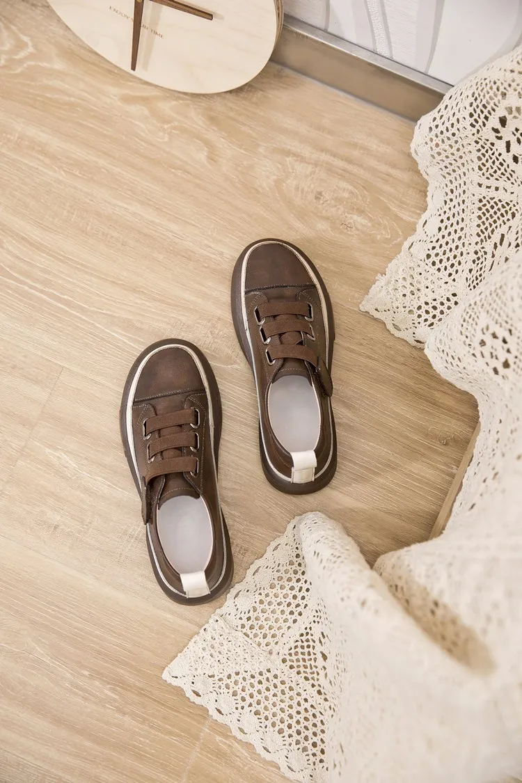 leather sneakers - true-deals-club