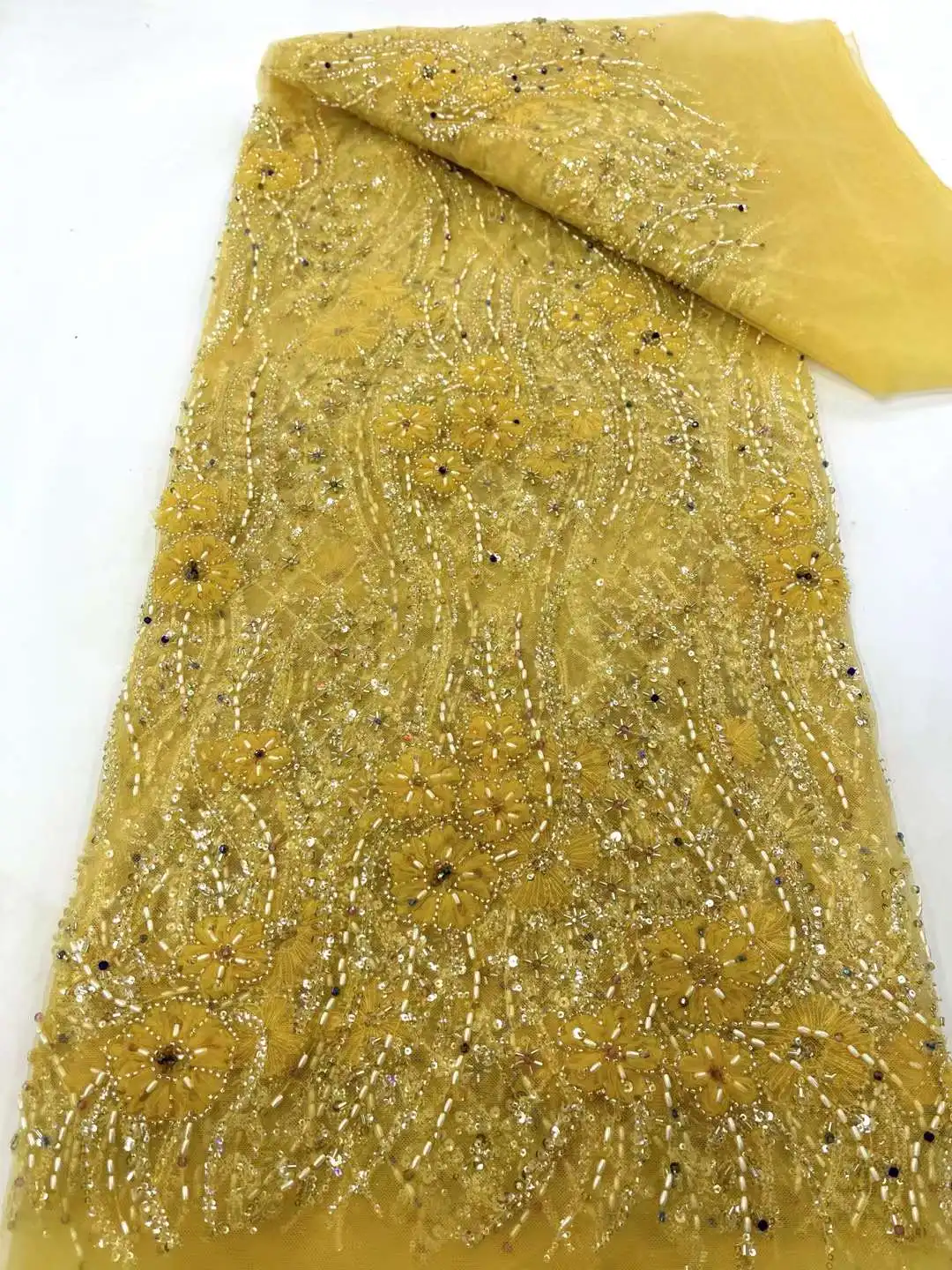 

2024 Африканский высококачественный модный Тюль с вышивкой, 3D бусины, кружевная ткань с блестками для свадебного платья, искусственное шитье XC