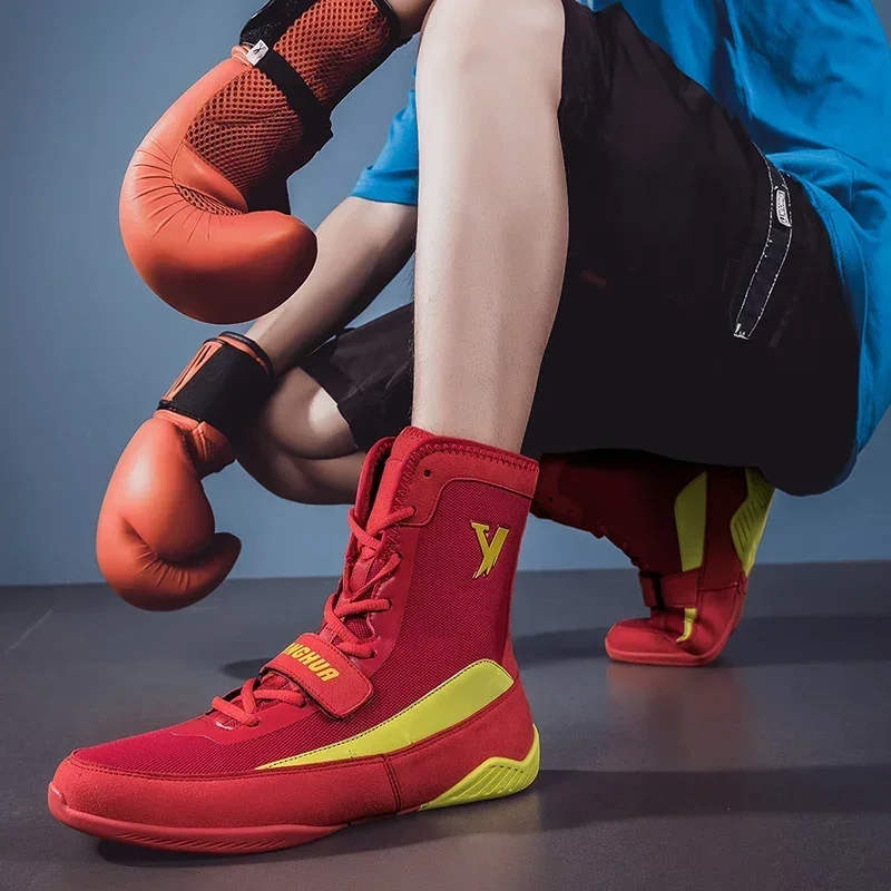 New Men's Fashionable Leather Wrestling Shoes Breathable Heat Dissipation Anti Slip Durable Casual Sports Shoes Boxing