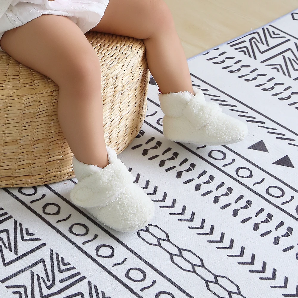 Infant Baby Boy Girl Cozy Fleece Bootie Newborn Stay On Slipper Winter Warm Gripper Non-Slip Crib Shoes 4