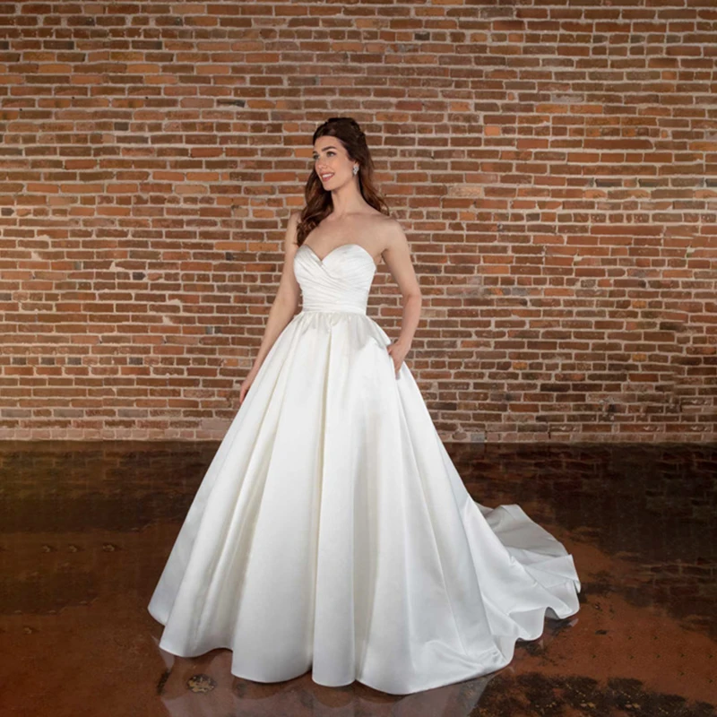 

Simple Satin Wedding Dress with Pleat Elegant Sweetheart Sleeveless Bridal Gown for Women Button Train Ball Gowns