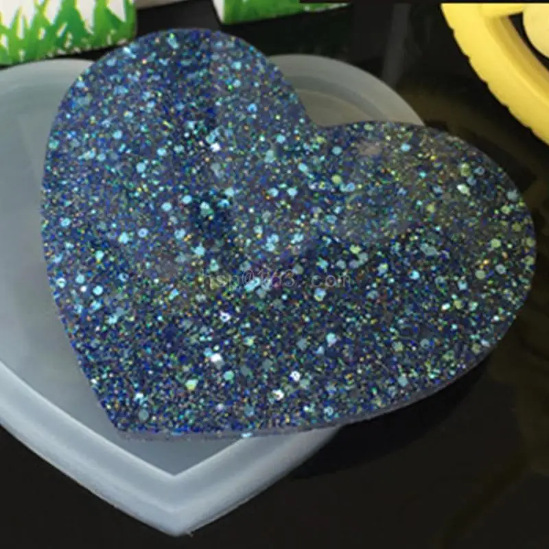 

DIY Silicone Heart Pendant for Creative Mold Handmade Making Jewelry Resin Casting Craft Tool Great for Making Coa