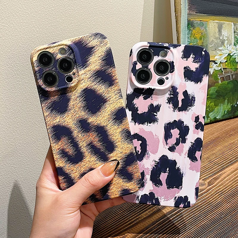 Leopard Pattern Designer iPhone 14 Pro Max Case Cover