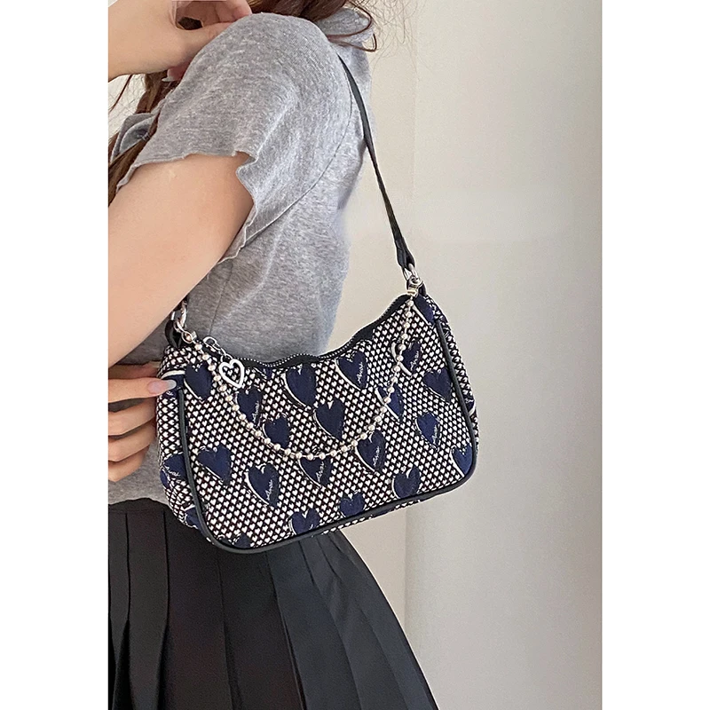 

Love Pattern Women's Chain Shoulder Bag New Fashion Cool Girls Underarm Bags Female Heart Small Purse Handbags Messenger Bag