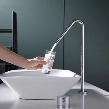 ก๊อกอ่างน้ำสีดำก๊อกน้ำในห้องน้ำก๊อกซิงค์ห้องน้ำสองหลุมแบบขัดก๊อกน้ำอ่างล้างหน้าแบบหมุนได้อย่างแพร่หลาย 2