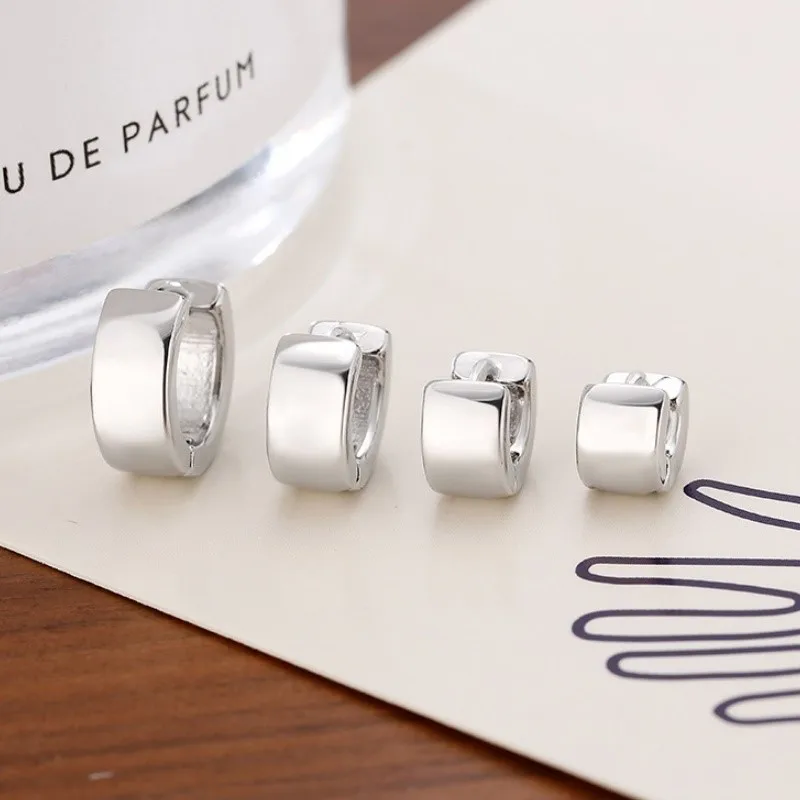 Silver Color Simple Smooth Face Hoop Earrings for Women Fashion Mini Earring Small Circle Huggies Party Jewelry Gifts