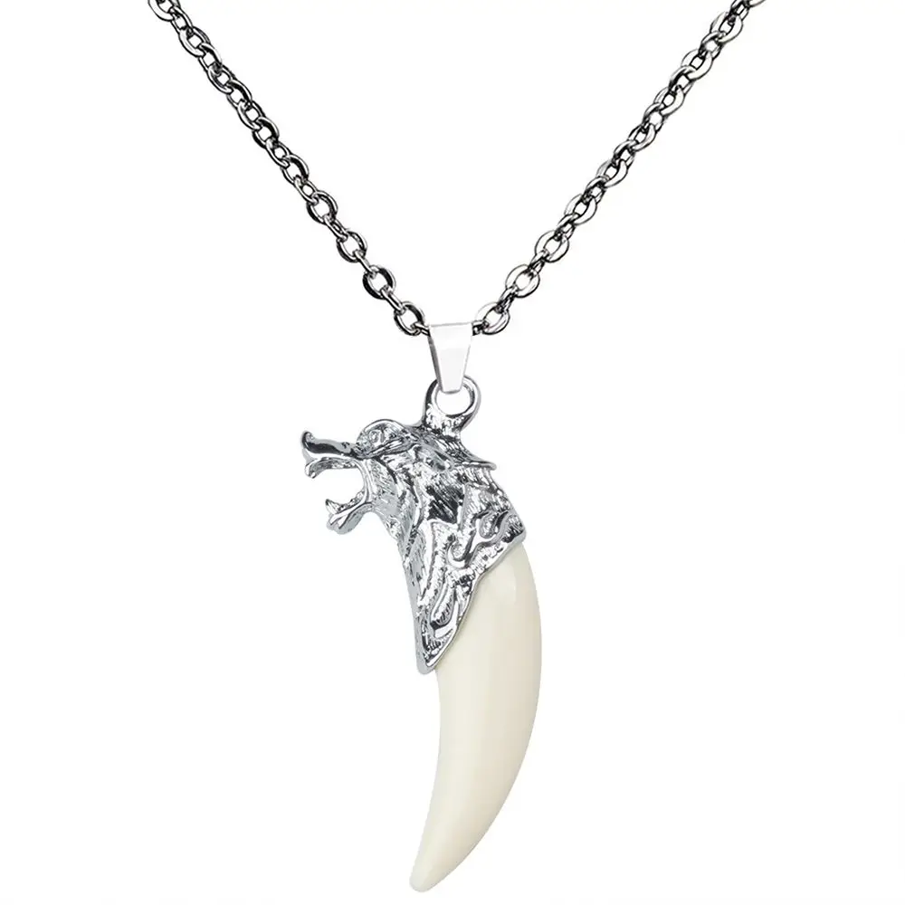 

Korean Creative Resin Wolf Head Male Alloy Men Clavicle Chain Wolf Tooth Necklace Pendant Necklace Fashion Jewelry