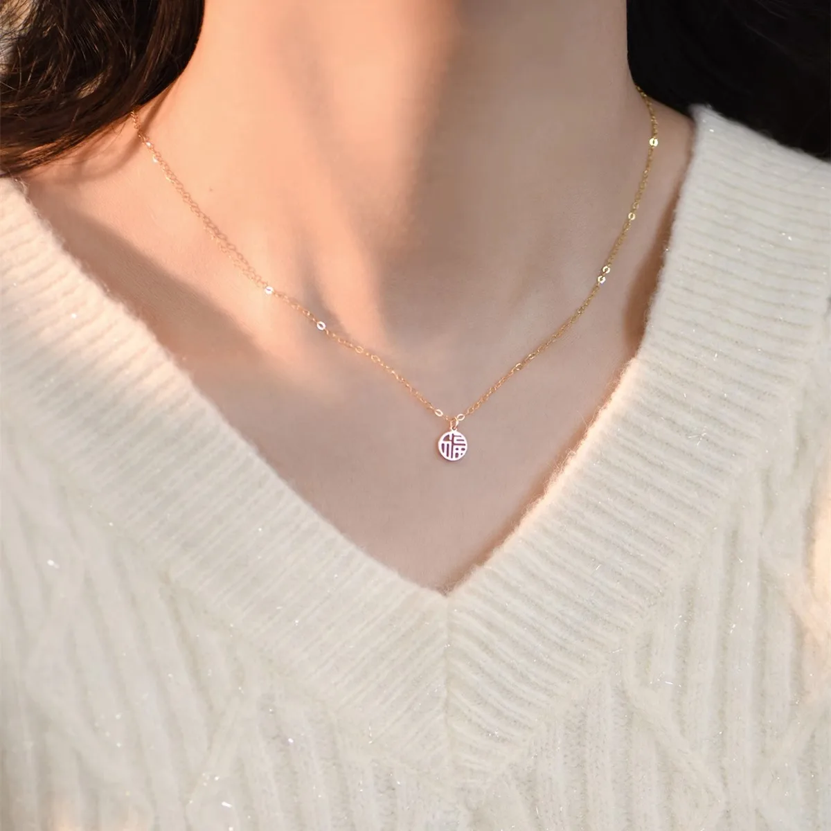 

Light luxury simple 925 sterling silver gilt necklace for women