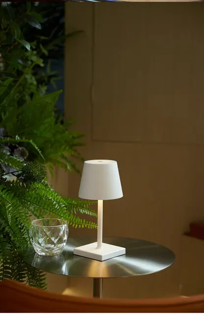 Mini lámpara de mesa con batería de 5200mAh, impermeable, inalámbrica, Pro,  táctil, regulable, para restaurante, comedor - AliExpress