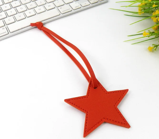 Personalized Five-Pointed Star Leather Keychain Pendant Gift