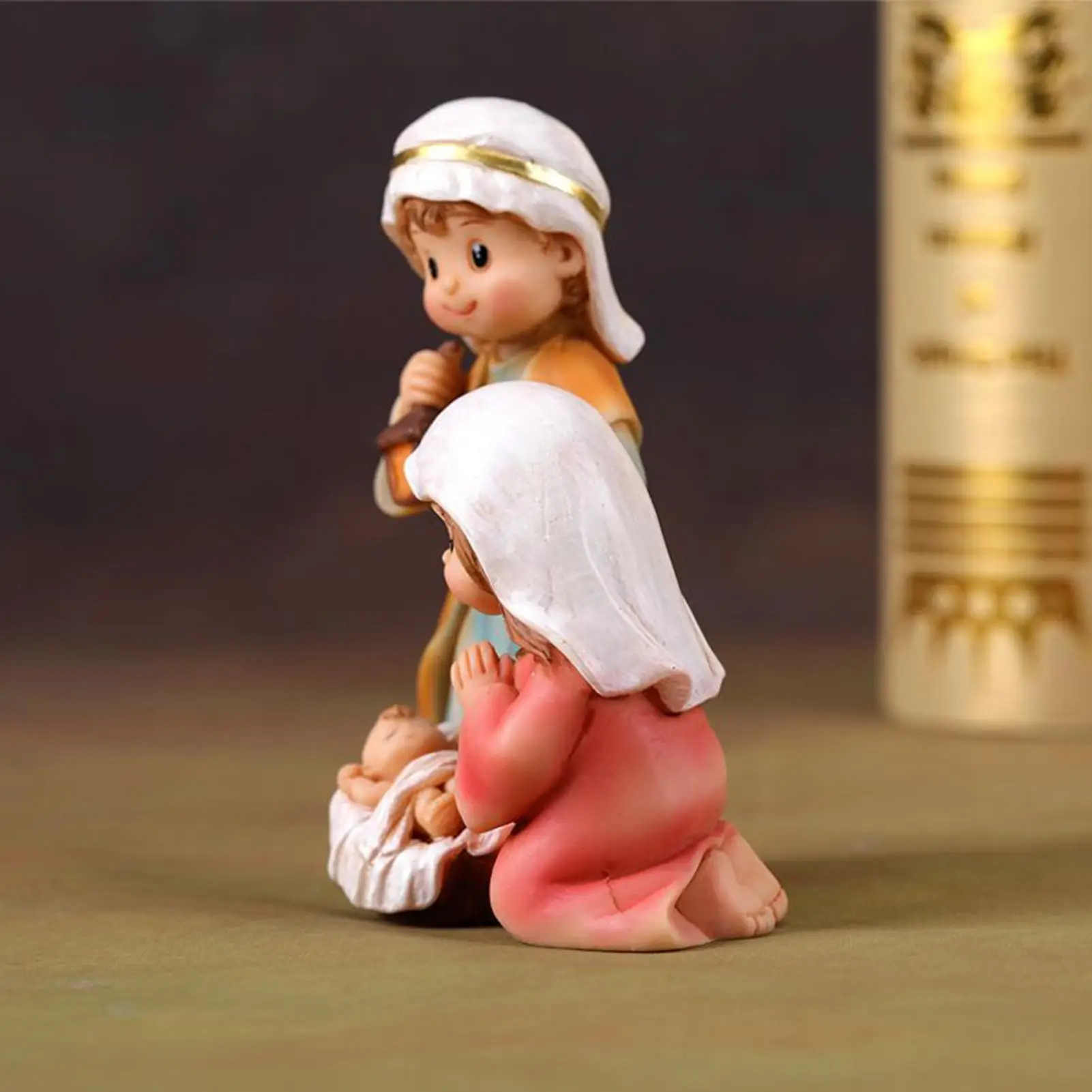 Holy Family Statue Small Resin Christmas Desktop Figurine Decor Home Decoration Statue For Bookcase Window Sill Bookshelf