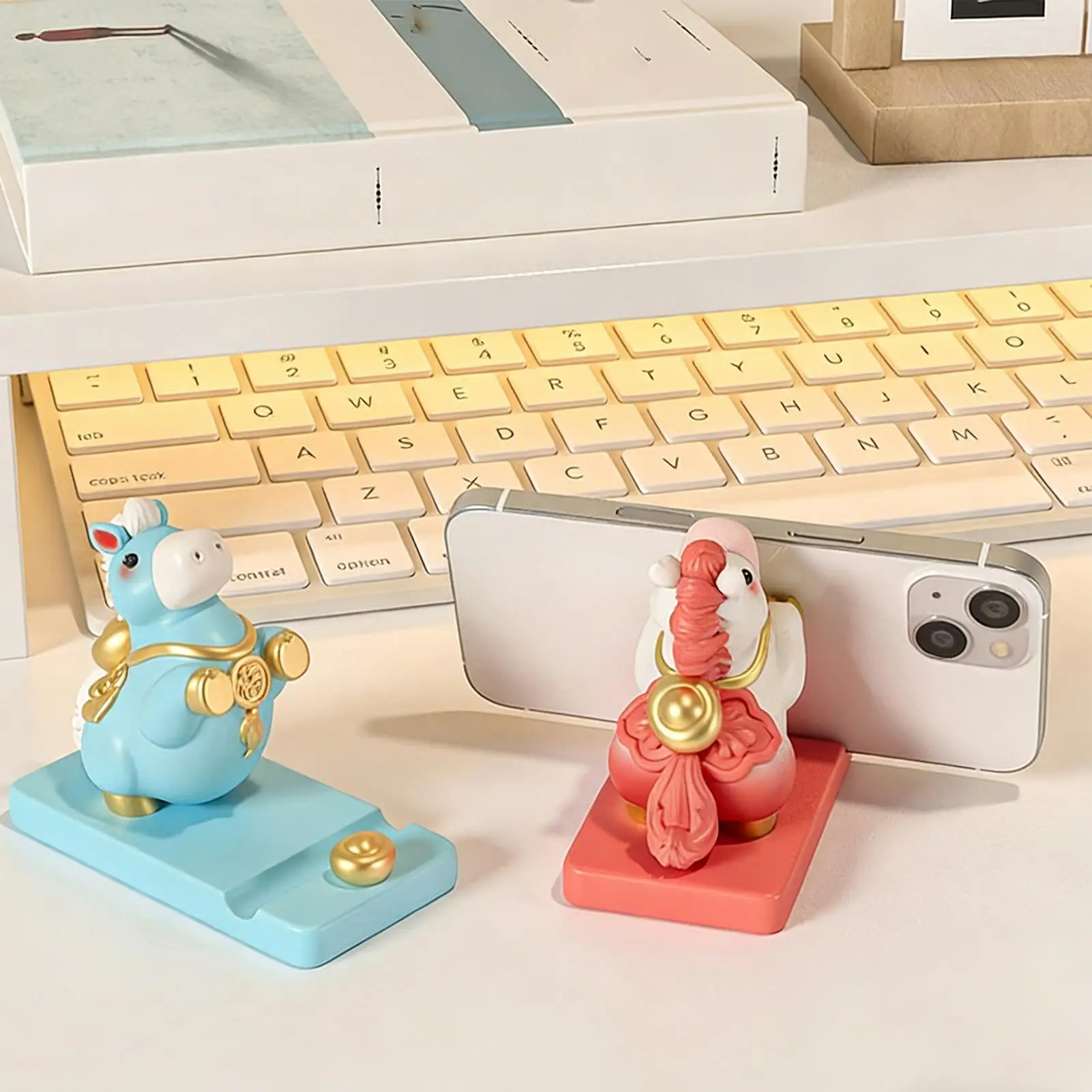 Charming Horse Design Phone Stand - Cute Decorative Holder