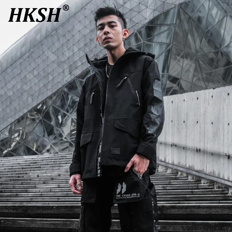 HKSH Spring And Autumn New Men's Tide Chic Darkwear Functional Punk Windproof Jacket Casual Tactical Hooded Printed Coat HK0113