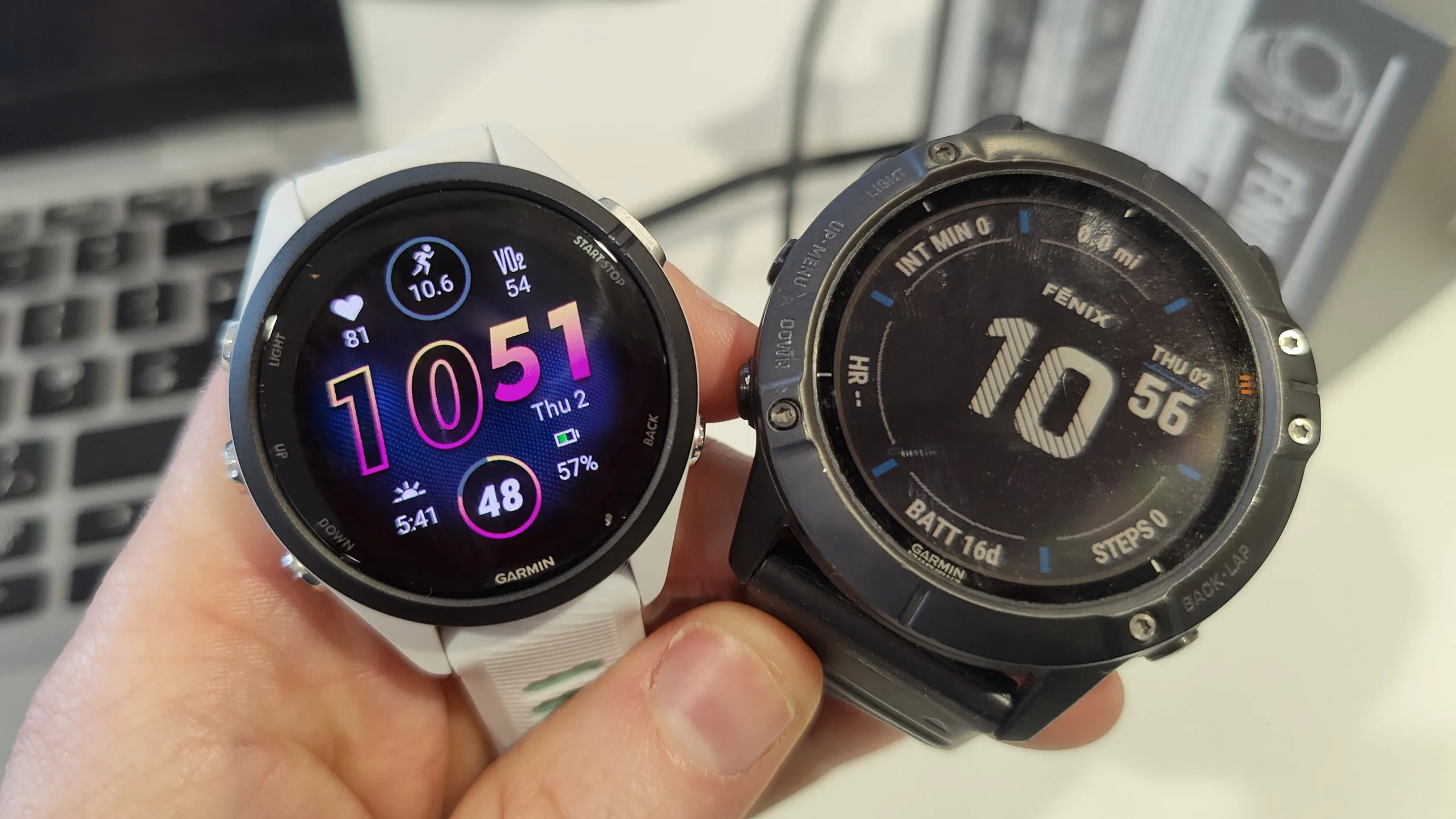 Garmin Forerunner 265 Sports Smartwatch da corsa GPS Touch screen con display AMOLED da 1,3 pollici - immagine 6