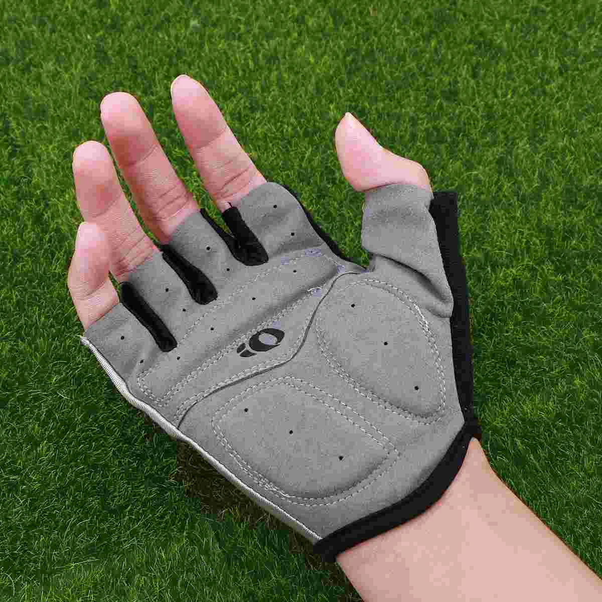 

Cycling Gloves Breathable Mens Women's Summer Sports Wear Bike Gloves Cycle Gel Pad Short Half Finger Gloves(Grey,M)
